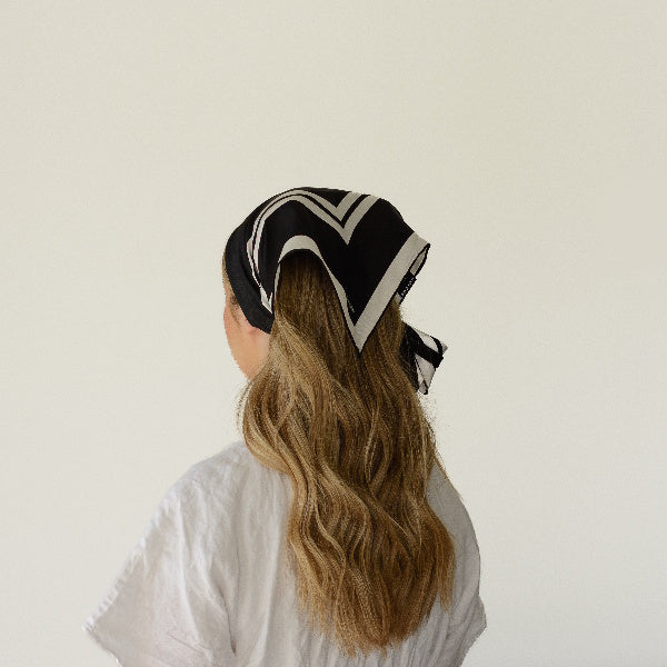 Crescent Foam Scarf-Shape