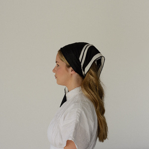 Foam Rouleaux Scarf-Shape